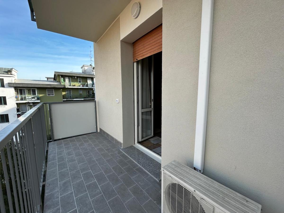 Appartamento Casa Valentina San Donato Milanese Esterno foto