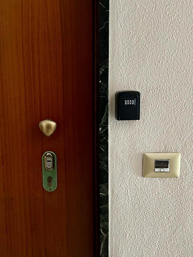 Appartamento Casa Valentina San Donato Milanese Esterno foto